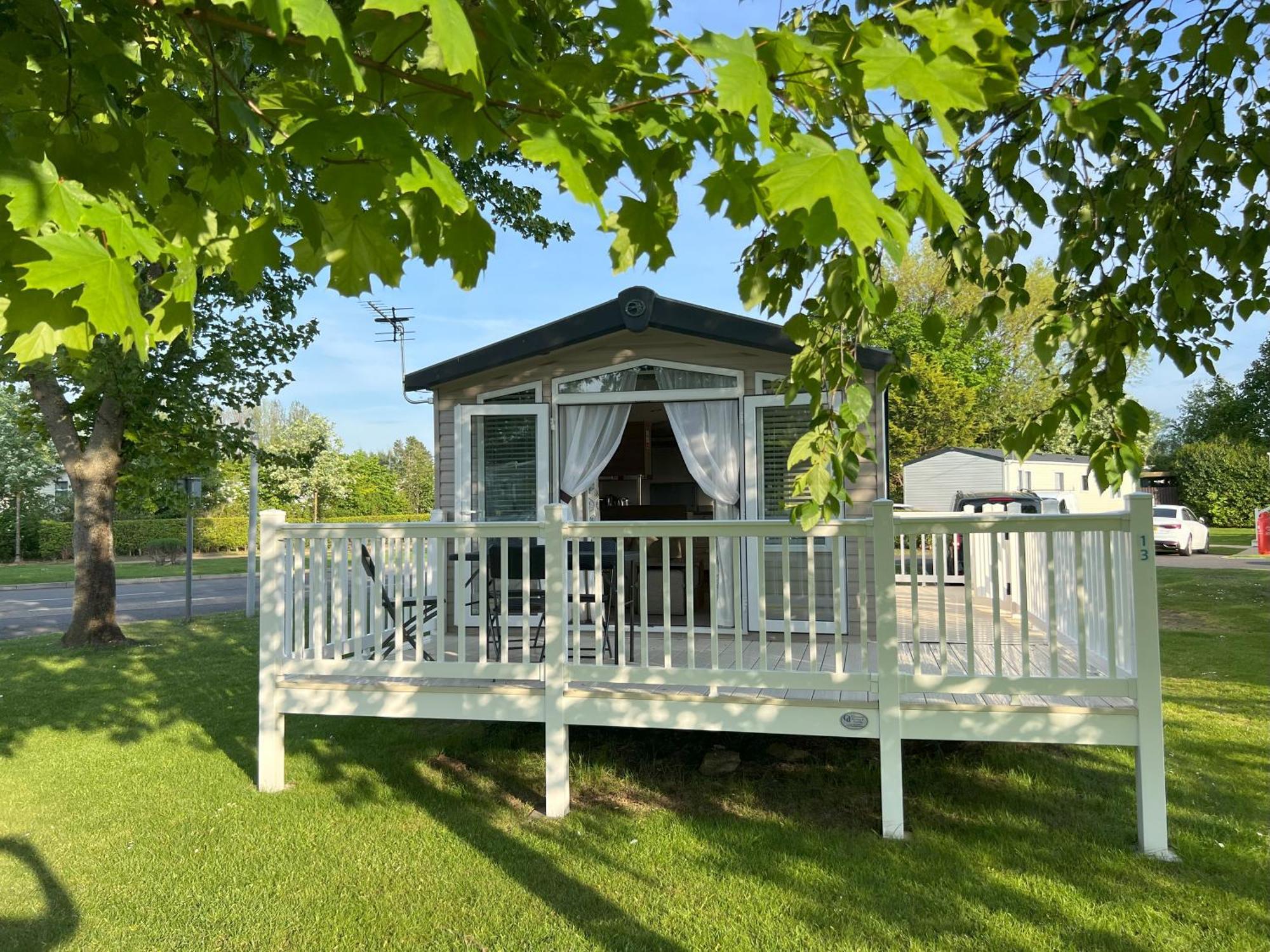 Caravan At Seton Sands, Near Edinburgh And Berwick Holiday home Port Seton