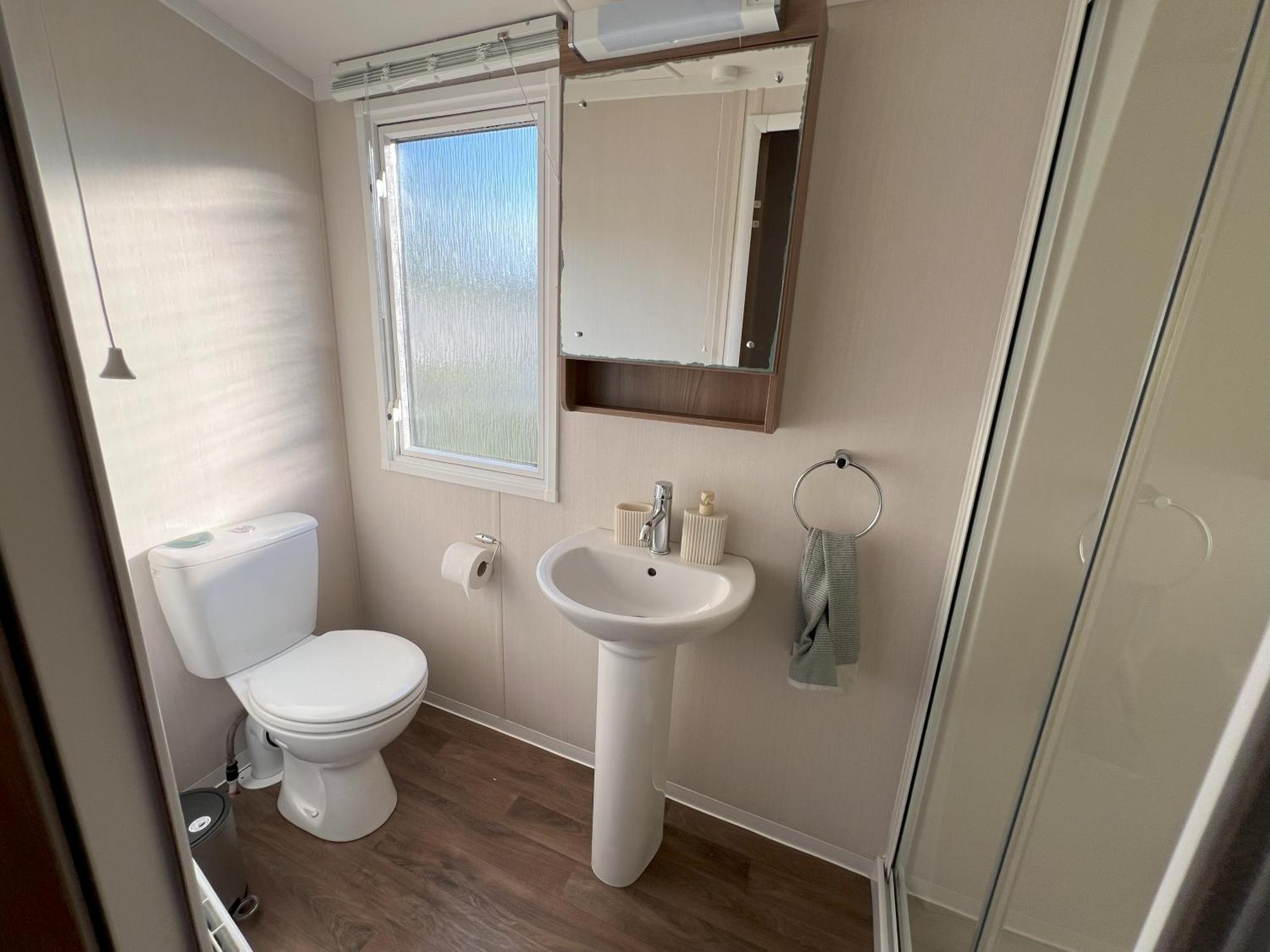 Caravan At Seton Sands, Near Edinburgh And Berwick *