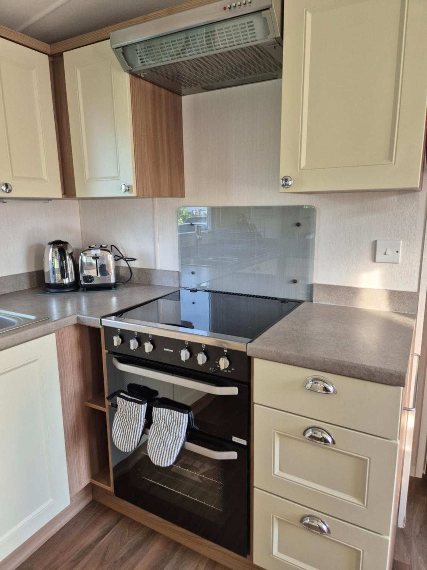 Holiday home Caravan At Seton Sands, Near Edinburgh And Berwick Port Seton
